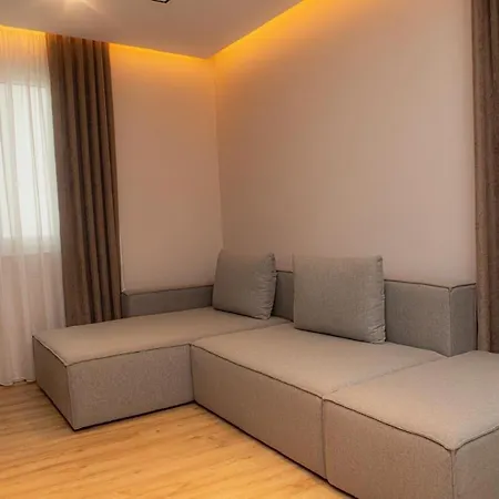 Suite Dreams Apartment Tirana Exterior photo